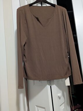 SHEIN Brown Long-Sleeve V-Notch Women's Top